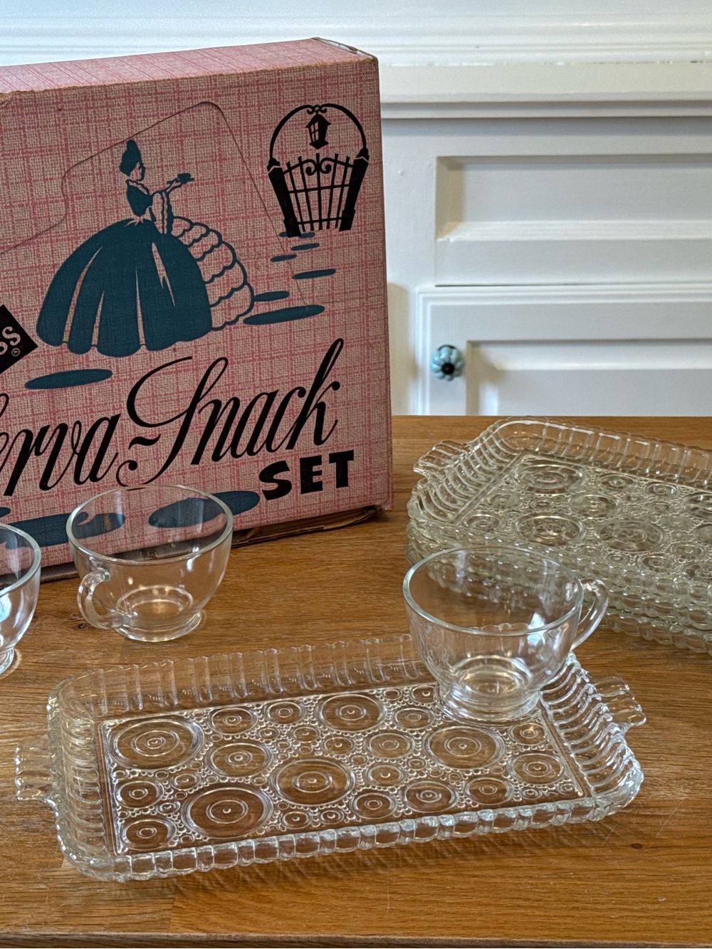 Anchor Hocking Serva Snack Set | Colonial Lady | 8pc | Original Box